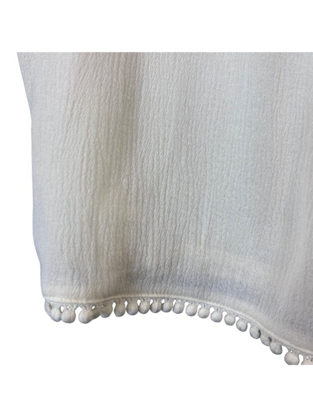 Skies Are Blue Womens Size L Sleeveless Pintuck Lace Trim Ivory Blouse Top EUC - Picture 4 of 11